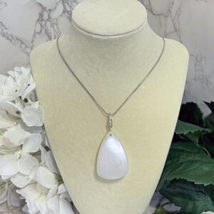 Product Photo Selenite Pendant Triangle